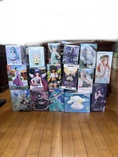 フィギュア まとめ売り 49個 ホロライブ フリーレン 俺レベ 着せ恋 他多数