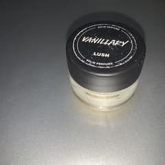 LUSH バニラリーソリッドパフィームのサムネイル