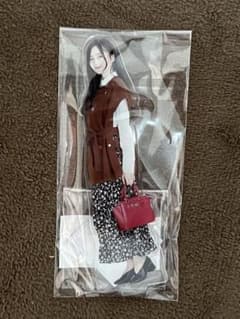 井上和 アクリルスタンド秋 2024年個別卓上カレンダーのサムネイル