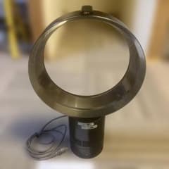 2017年製　ダイソンDyson AM06テーブルファン300mm ブラックのサムネイル