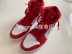 NIKE エアジョーダン1のサムネイル