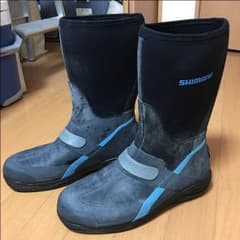 shimano磯ブーツ 更に値下げしました！のサムネイル
