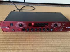 【動作確認済】　LINE6 POD PRO  ラックマルチアンプ レッド系のサムネイル