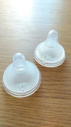 クリスマス様専用　母乳実感　乳首　sのみ(未使用)のサムネイル