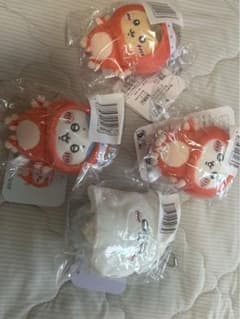 ちいかわ　たこイカくじ　ハチワレ　モモンガ　くりまんじゅうのサムネイル