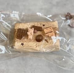 xiaorong RonRon スクイーズ　チョコレートサンドのサムネイル