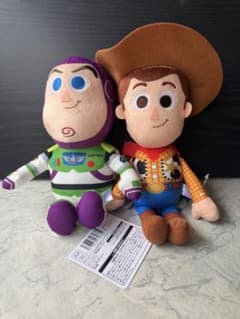 トイ・ストーリー ぬいぐるみポシェット ウッディ バズ ラウンドワン
