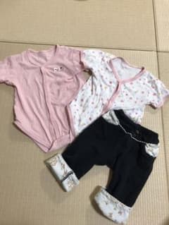 肌着2枚とズボンセット　80のサムネイル