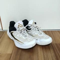 aki様　⭐︎未使用⭐︎ Nike バスケットボールシューズ 24cm Nike バスケットボールシューズ バッシュ 24cm - メルカリ