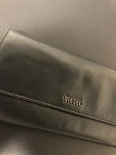ディーゼル財布のサムネイル