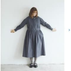 MAGALI　マガリ　ウォッシュドコットンリネン　フライフロントワンピースのサムネイル