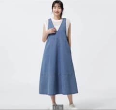 【今期】GU デニムジャンパースカートのサムネイル