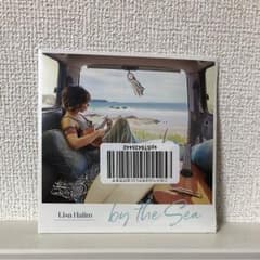 By the sea Lisa Halimのサムネイル