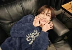 AJOBYAJO Nylon Sweater NAVY ニット ジョンウォン - メルカリ