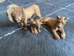 [Schleich] ライオン フィギュア 3体セット 親子のサムネイル