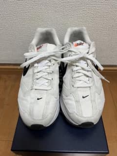 NIKE AIR MAX ホワイト ブラック スニーカーのサムネイル