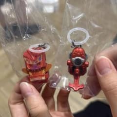 仮面ライダー めじるしアクセサリー4のサムネイル