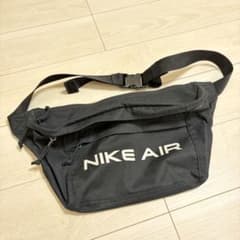 NIKE AIR ボディバッグ ウエストポーチ ブラックのサムネイル