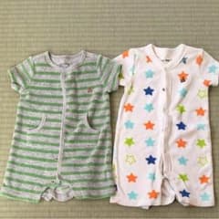 チビナツさん専用 baby Gap ロンパース 2枚セット サイズ60のサムネイル