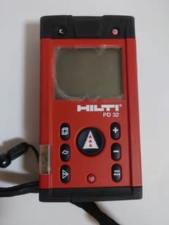 ​【ジャンク・美品】HILTI ヒルティ レーザー距離計 PD 32　付属品完備のサムネイル