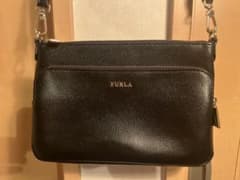 フルラ　FURLA  ショルダーバッグのサムネイル