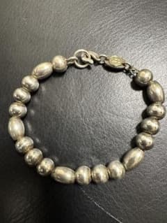 cholos チョロス　ビーズブレスレット　silver & gold メタル cholos チョロス ビーズブレスレット silver & gold メタル - メルカリ