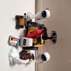 ディズニー ピクサー ウォーリー フィギュア まとめ売り wall-e - メルカリ