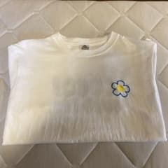 NiziU ライブTシャツ 白 Sサイズのサムネイル