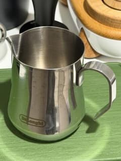 De'Longhi ステンレスミルクピッチャーのサムネイル