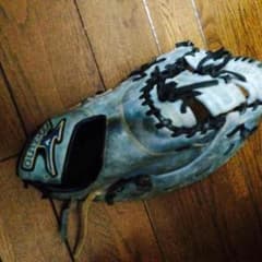 ミズノファーストミットのサムネイル
