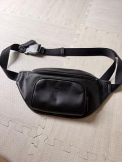 COACH ボディバッグ ウエストバッグのサムネイル