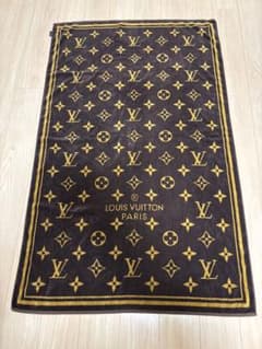 極美品/箱付き】ルイヴィトン モノグラム ビーチタオル ブランケット