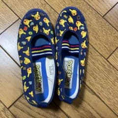 ピカチュウシューズ19cmのサムネイル