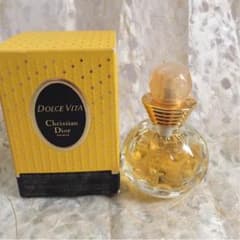Dior ドルチェ ヴィータ オードゥ トワレのサムネイル