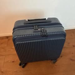 イノベーター スーツケース フロントオープン33L 色ディープシー