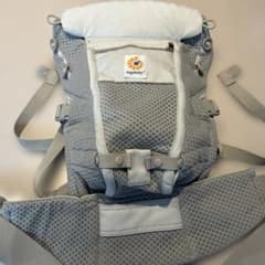 【Ergobaby エルゴベビー】抱っこ紐 ベビーキャリア メッシュ グレーのサムネイル