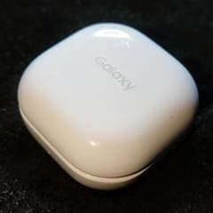 Galaxy Buds2 ワイヤレスイヤホン SM-R177のサムネイル