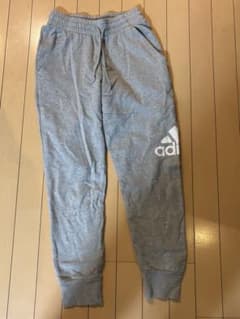 adidas グレー ジョガーパンツのサムネイル