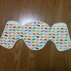 抱っこひもで使う首かっくん防止　首当てのサムネイル