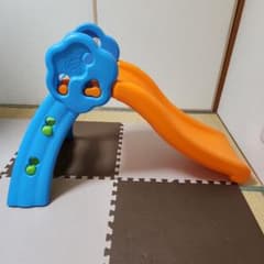 すべり台のサムネイル