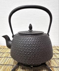 未使用、保管品　南部三厳堂１８型九重亀甲　南部鉄瓶　nasco様　売約済み 未使用、保管品 南部三厳堂18型九重亀甲 南部鉄瓶 nasco様