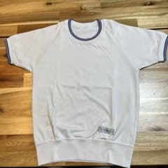 レッドスワロー体操服　150cmのサムネイル
