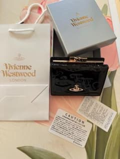 Vivienne Westwood 三つ折り財布 ブラックのサムネイル