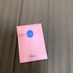 TWICEのサムネイル