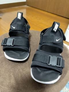 NIKE ナイキ キャニオンサンダルのサムネイル