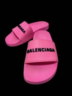 み*あ様 早い者勝ち　BALENCIAGA バレンシアガ シャワー ビーチ　プー み*あ様 早い者勝ち BALENCIAGA バレンシアガ シャワー ビーチ プー
