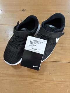 ちー様専用☆【新品・未使用】Nike スニーカー 16㌢ ブラックのサムネイル