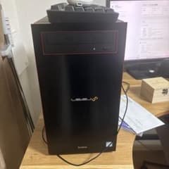 ゲーミングPC 本体とマウス、キーボード - メルカリ