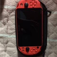 PlayStation®Vita（PCH-2000シリーズ） Wi-Fiモデル…のサムネイル