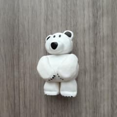 DAISUKE KONDO クマのフィギュアのサムネイル